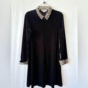 Vintage ronni Nicole black velvet dress w/leopard collar & cuffs. Sz 8 snuggle.